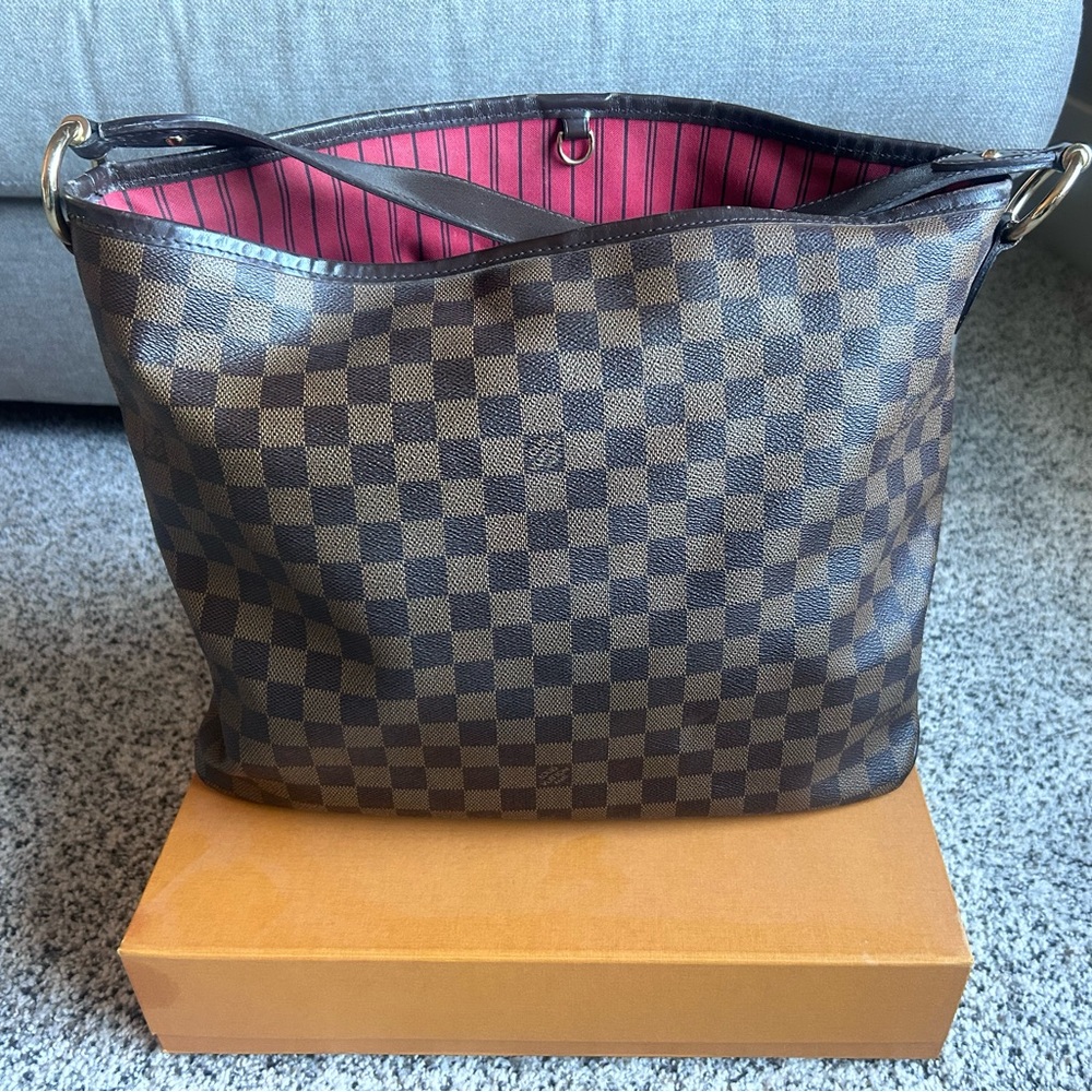 Authentic Louis Vuitton Damier Ebene Delightful MM – SD5106